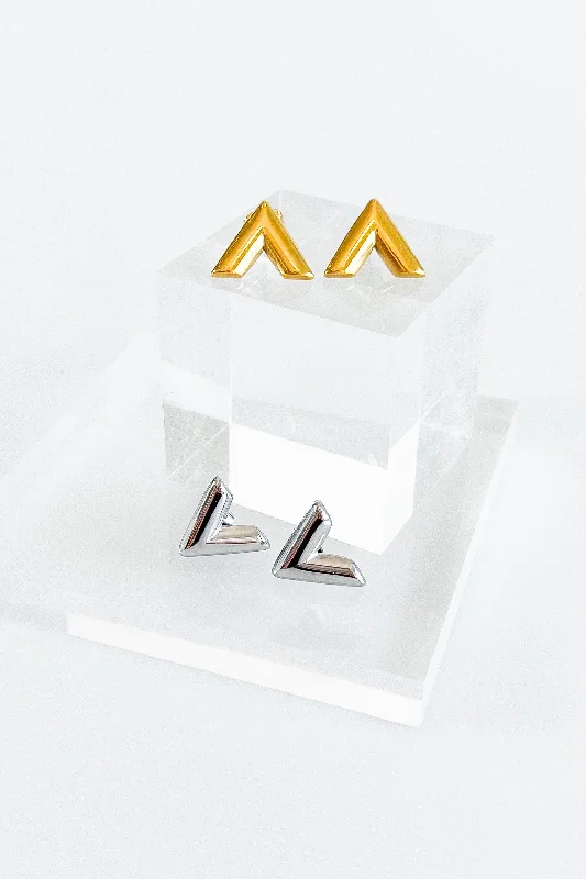 Stainles Steel V-eutiful Stud Earring