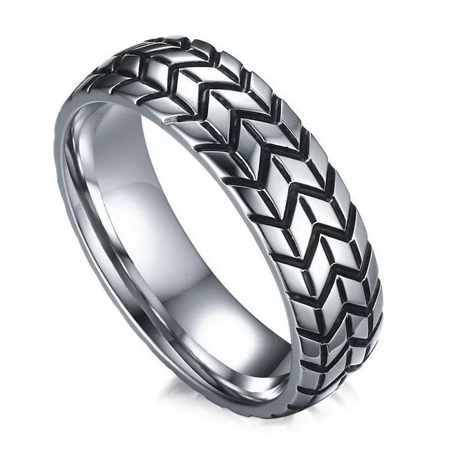 Classy Men Silver Tire Band Ring