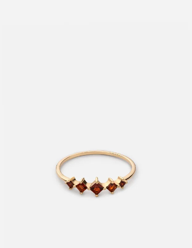 Echo Garnet Ring, 14k Gold