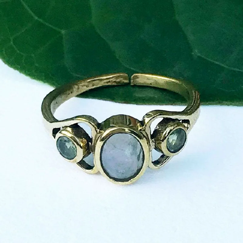 Moonstone Peridot Ring, India