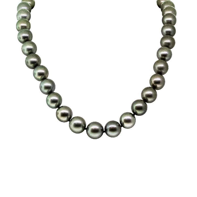 9ct White Gold Tahitian Black Pearl Strand