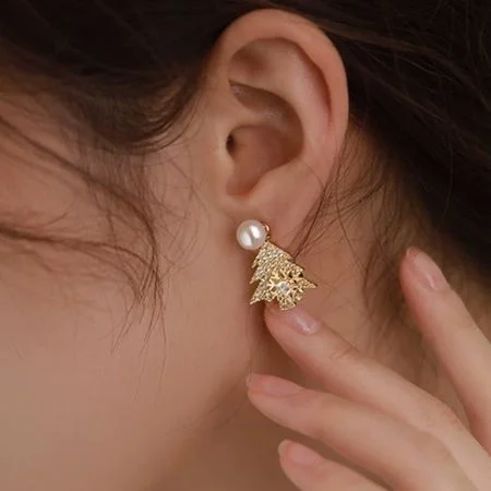   Exquisite earrings